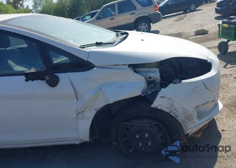 2017 Ford Fiesta S z USA, uszkodzony, nr VIN 3FADP4TJ1HM158161